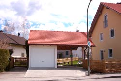 Haus mit Garage